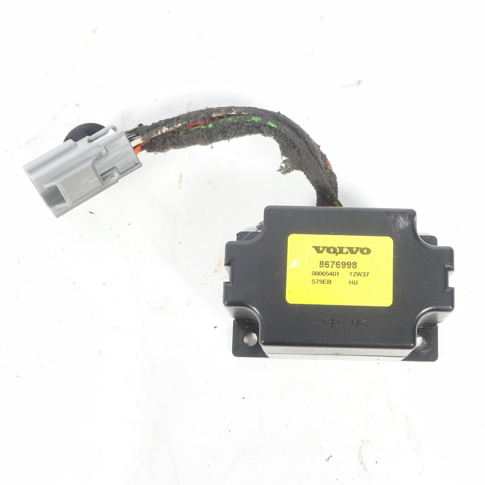 2006-2013 VOLVO C70 RADIO CONTROL UNIT OEM 8676998
