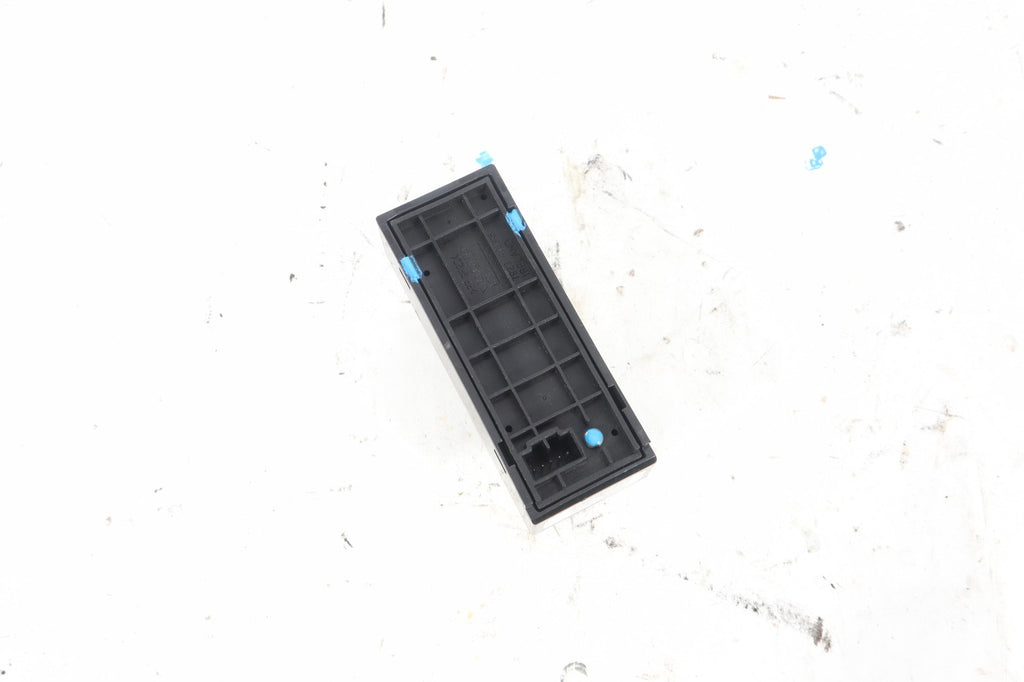 2008-2013 VOLVO C70  BLIND SPOT INFORMATION BLIS SWITCH 31288014 OEM