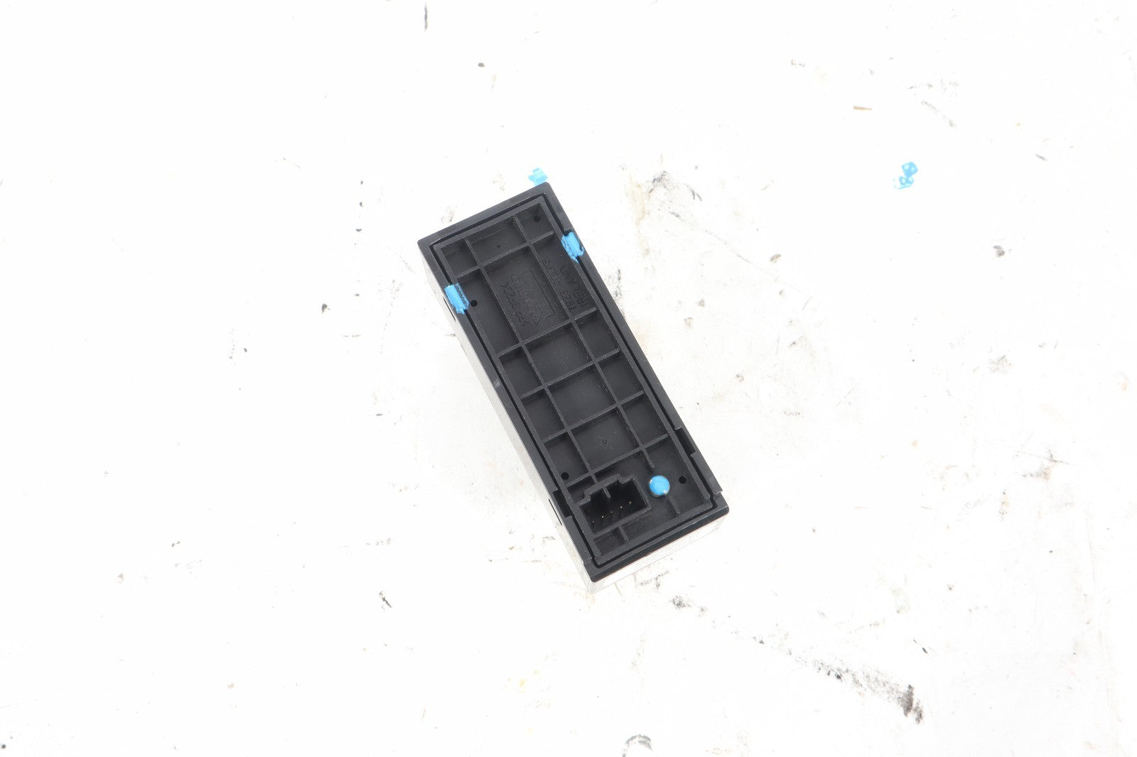 2008-2013 VOLVO C70  BLIND SPOT INFORMATION BLIS SWITCH 31288014 OEM