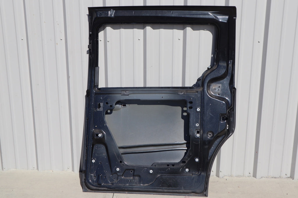 2011-2020 DODGE GRAND CARAVAN REAR RIGHT PASSENGER SIDE DOOR OEM ONLY PICK UP!!!
