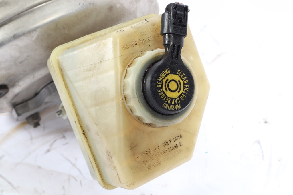 2004-2010 BMW X3 FACTORY BRAKE BOOSTER MASTER CYLINDER RESERVOIR OEM