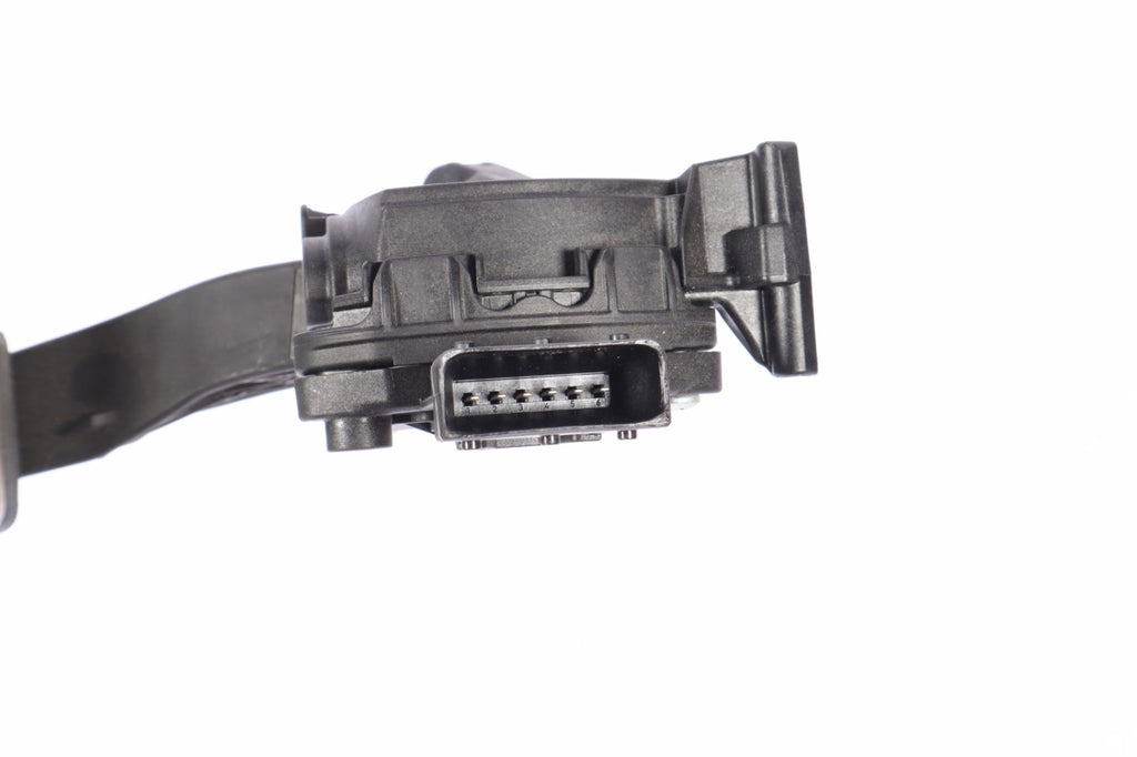 2016–2019 BUICK CASCADA Accelerator Gas Pedal OEM 13252702