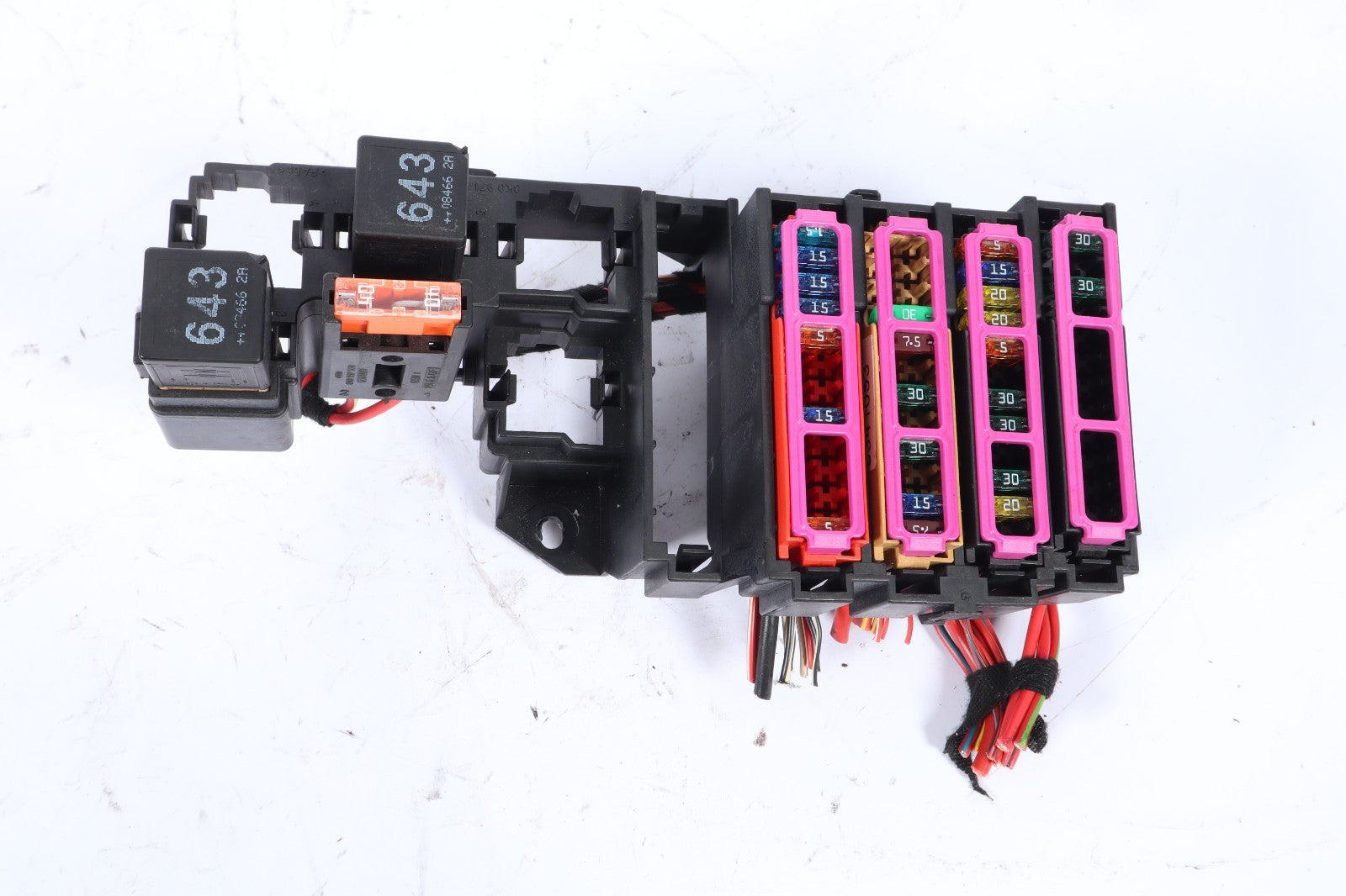 2009-2012 AUDI Q5 FUSE BOX 8K0971845A OEM