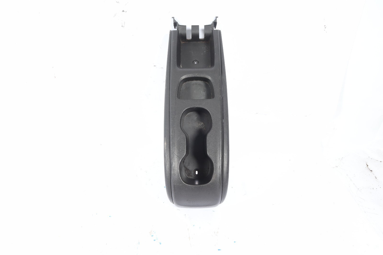 2016-2019 BUICK CASCADA JET BLACK REAR FLOOR LOWER CONSOLE 39027005 OEM