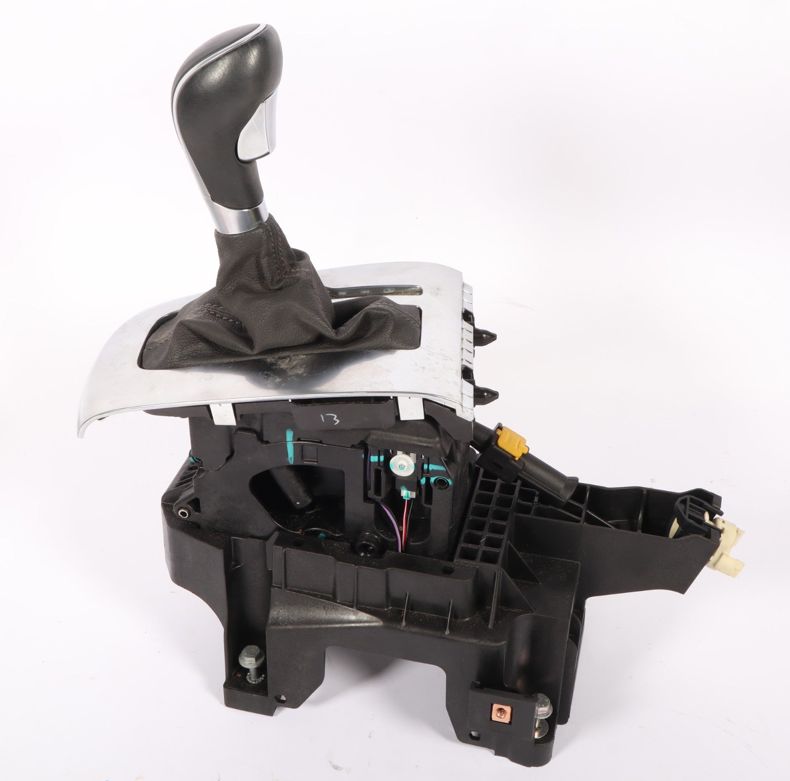 2015 - 2019 BUICK CASCADA AUTOMATIC TRANSMISSION SHIFT LEVER ASSEMBLY 13348735