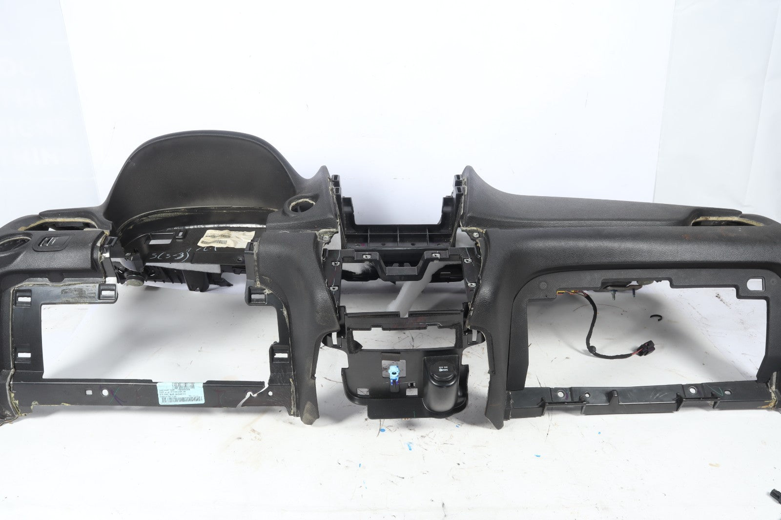 2011 - 2020 DODGE JOURNEY DASHBOARD PANEL DASH PAD OEM