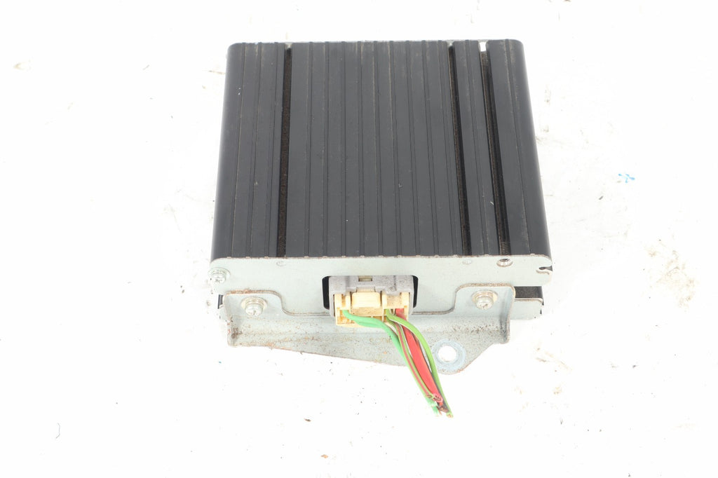 2008-2018 DODGE GRAND CARAVAN AUDIO EQUIPMENT RADIO AMPLIFIER OEM