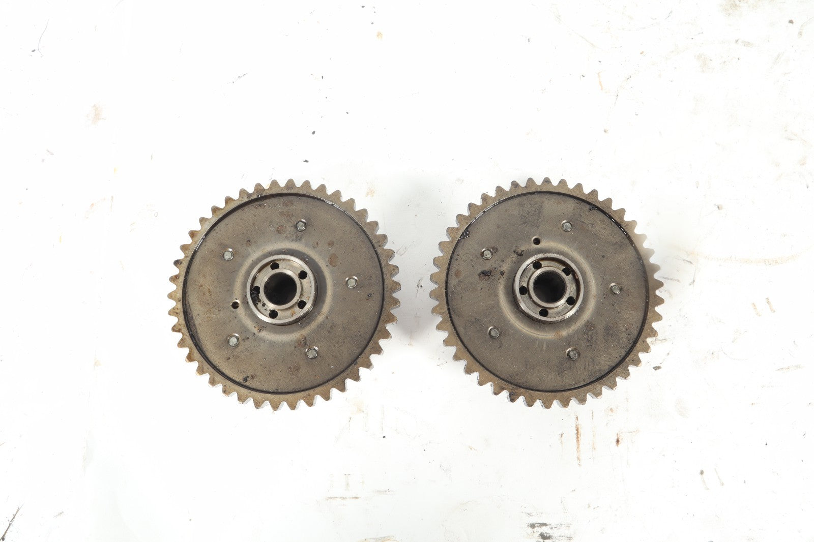 2008-2014 BMW 550 750 X5 V5 V8 ENGINE CAMSHAFT SPROCKET LEFT OEM 136105