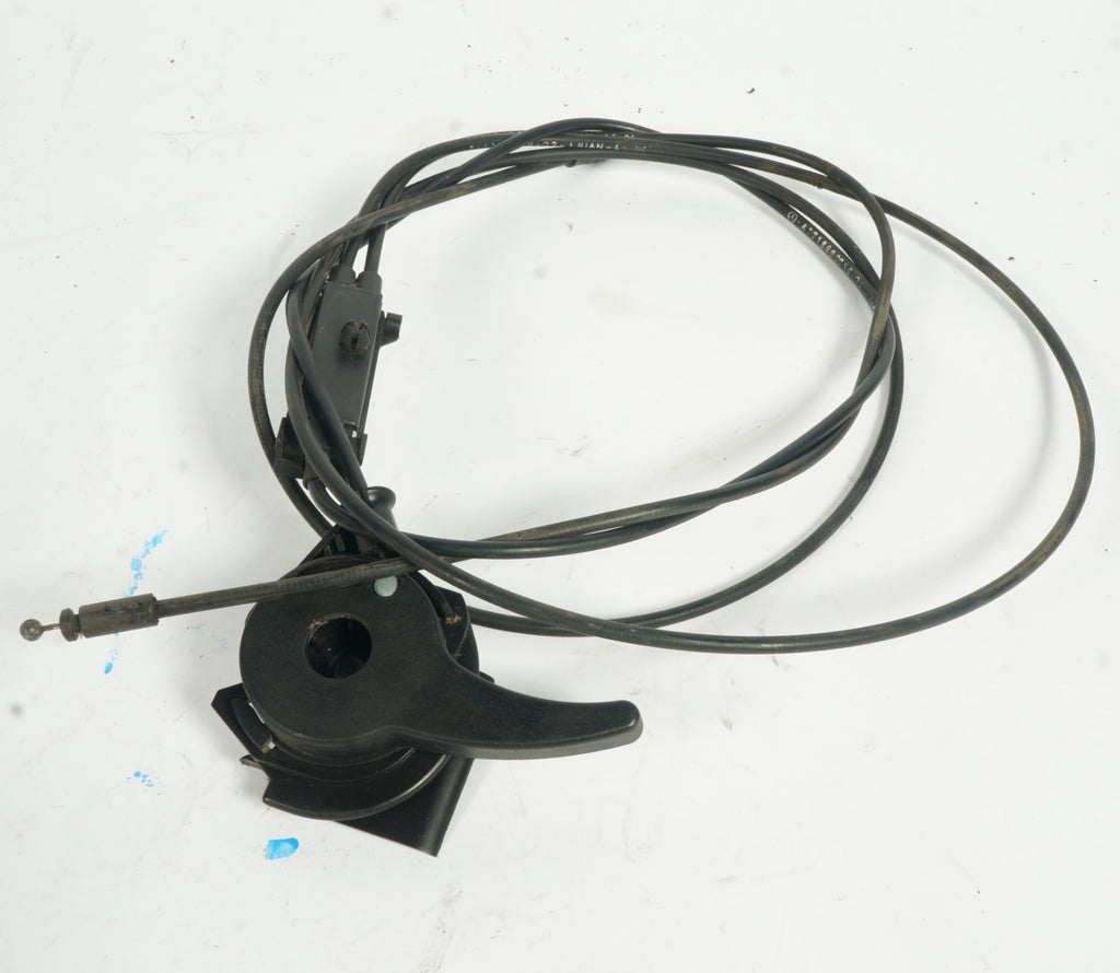2004 - 2010 MERCEDES-BENZ SLK280 SLK350 HOOD RELEASE HANDLE WIRE A1718800059