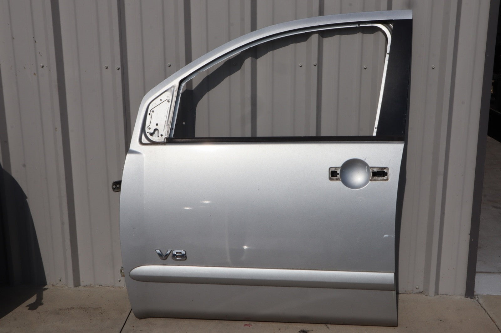 2004-2015 NISSAN ARMADA FRONT LEFT DRIVER SIDE DOOR SHELL OEM