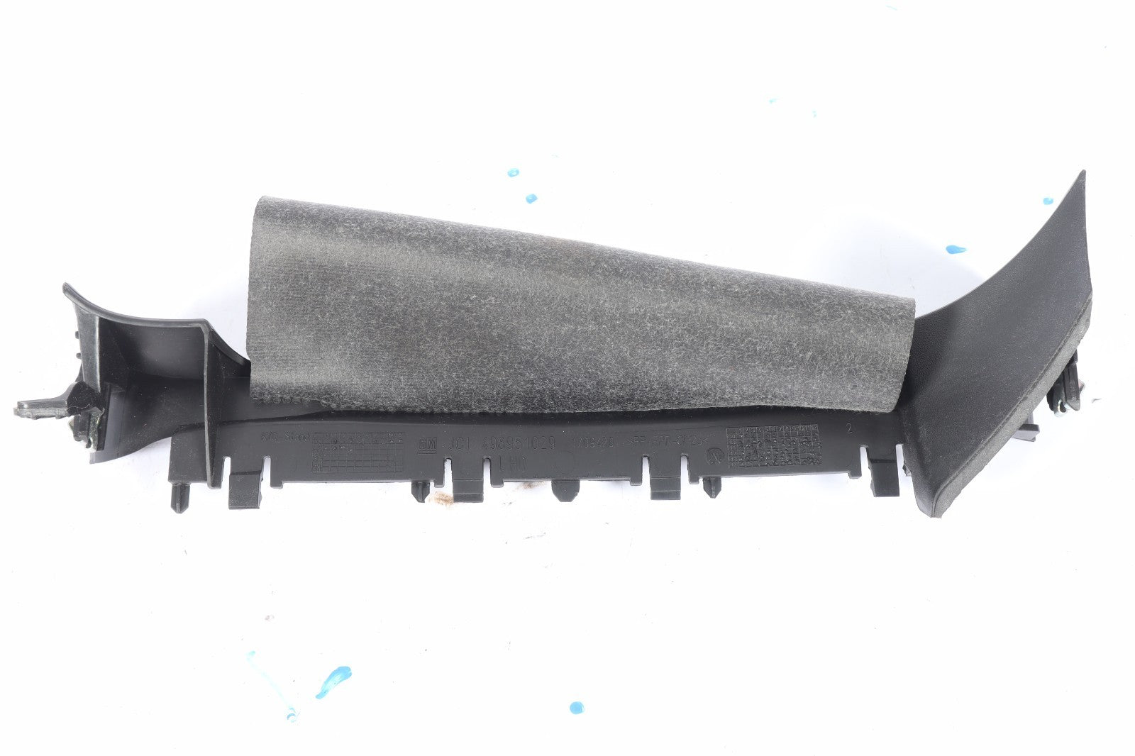 2016-2019 BUICK CASCADA STEERING COLUMN TRIM COVER PANEL BEZEL OEM