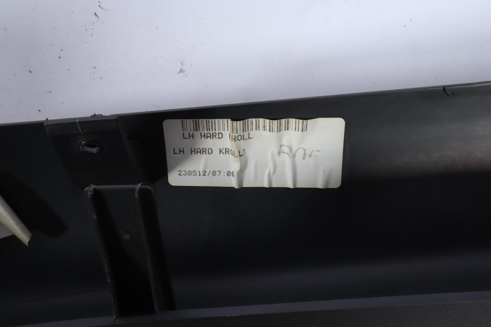 2007-2013 MINI COOPER FRONT RIGHT PASSENGER DASH GLOVE BOX BUTTON OEM