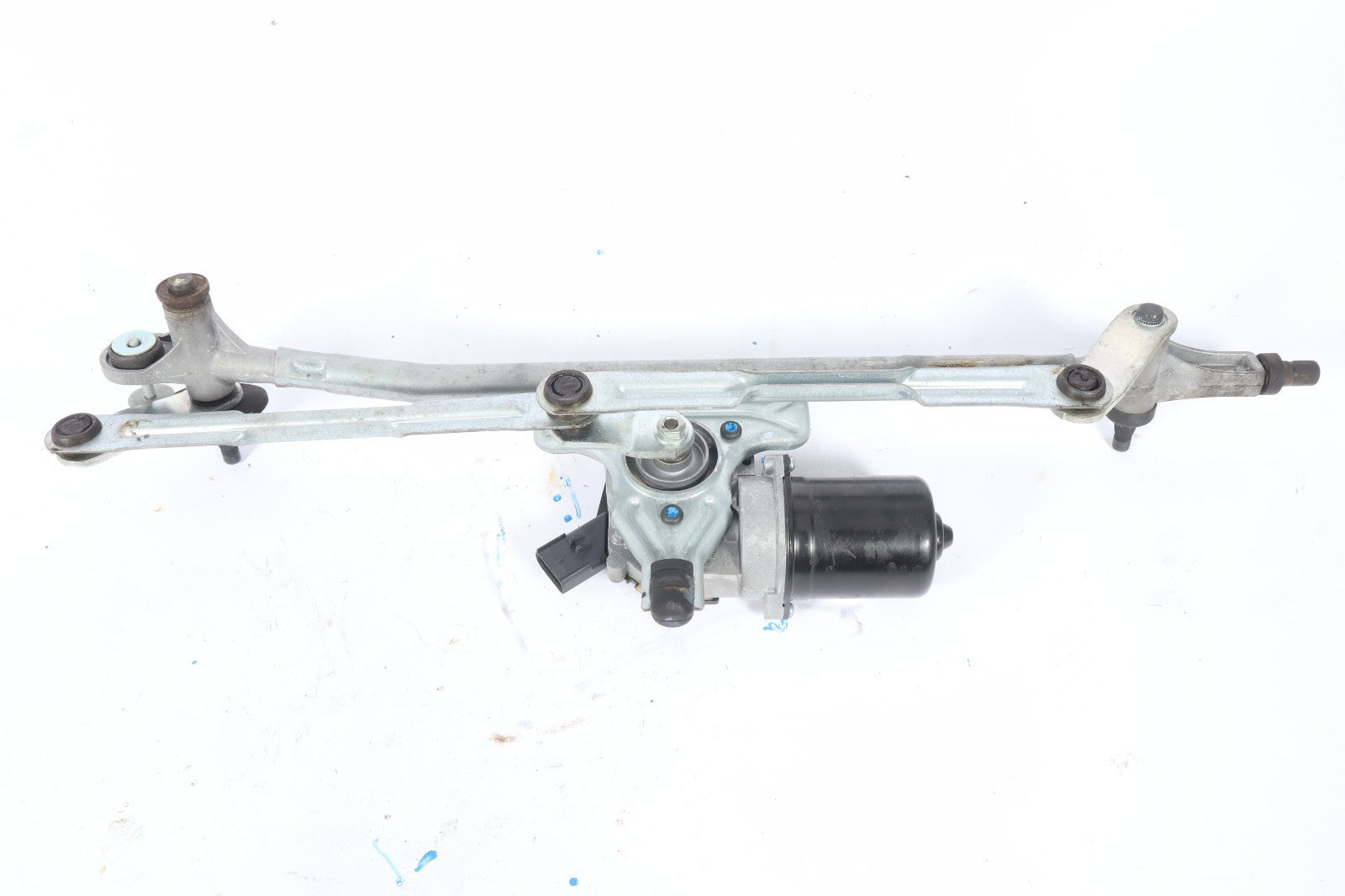 2014-2020 DODGE GRAND CARAVAN WINDSHIELD WIPER MOTOR AND LINKAGE 05113043AE OEM