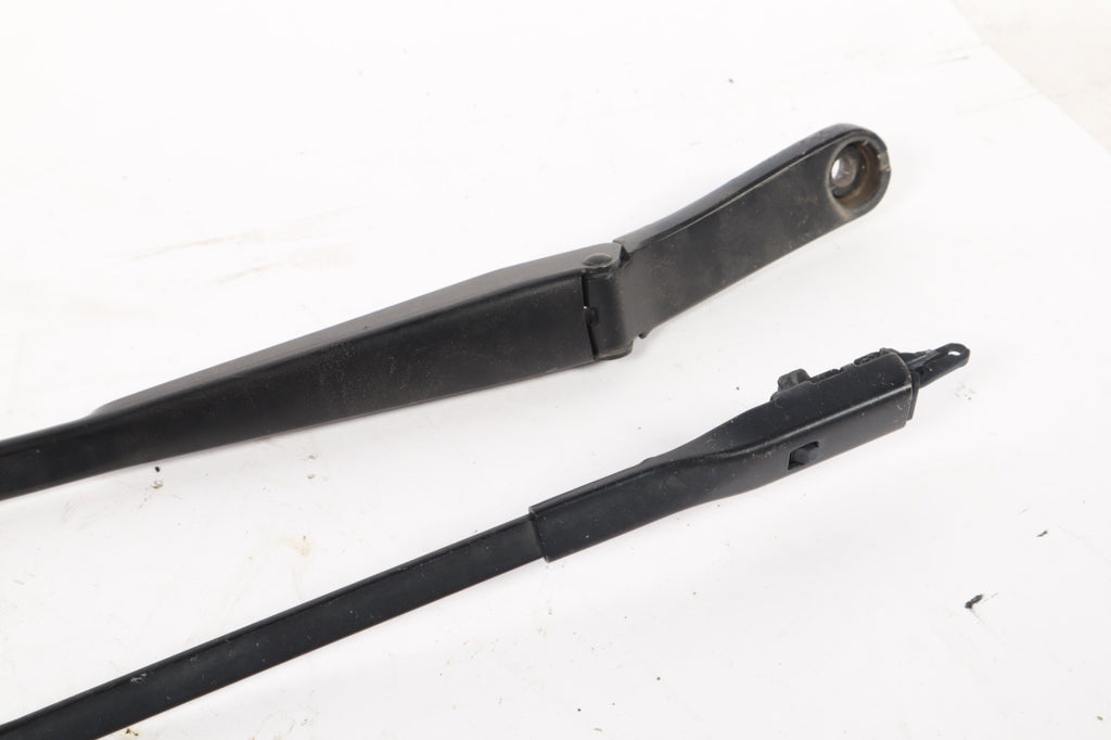 2012-2018 Audi A7 Quattro Front Left & Right Windshield Wiper Arm Set OEM