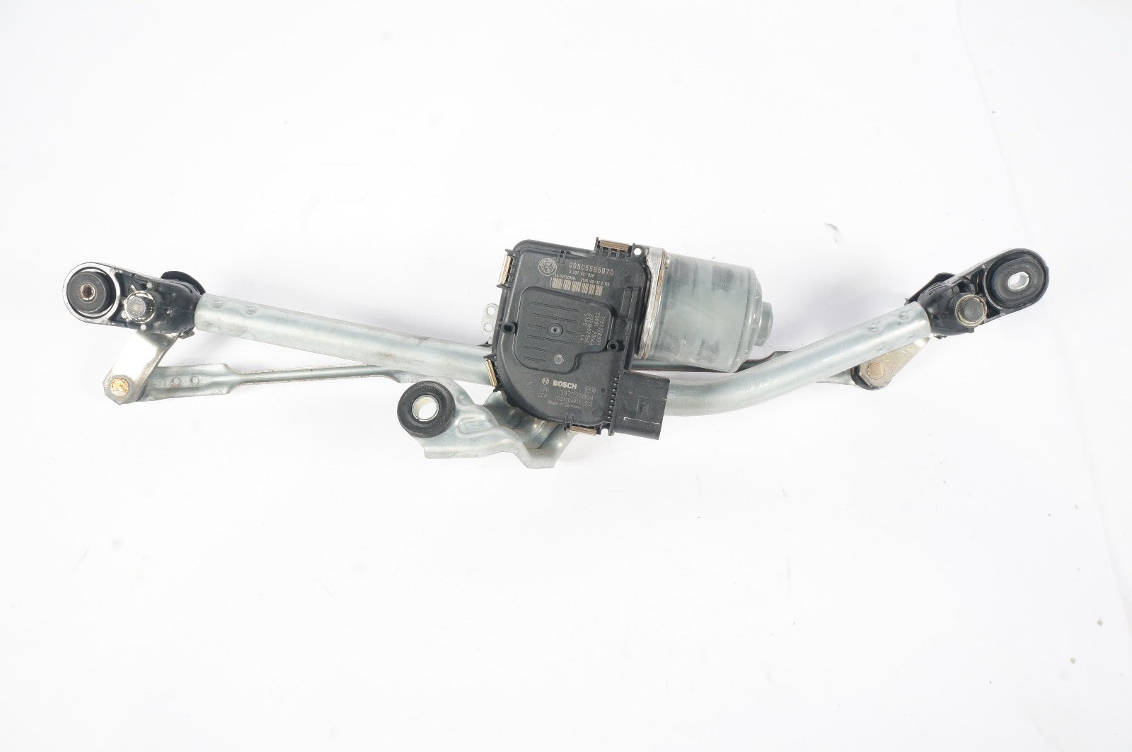 2018 - 2025 ALFA ROMEO STELVIO FRONT WINDSHIELD WIPER LINKAGE OEM 00505565970