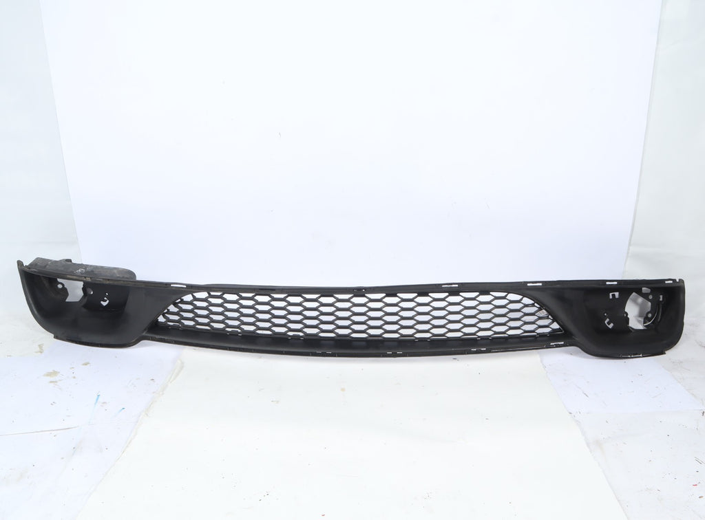 2011-2020 DODGE GRAND CARAVAN FRONT BUMPER GRILL GRILLE OEM