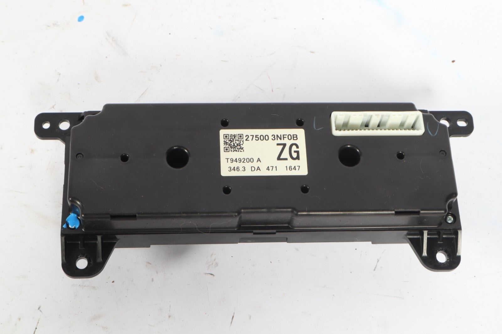 2013 - 2018 Nissan Leaf Climate Control Unit OEM