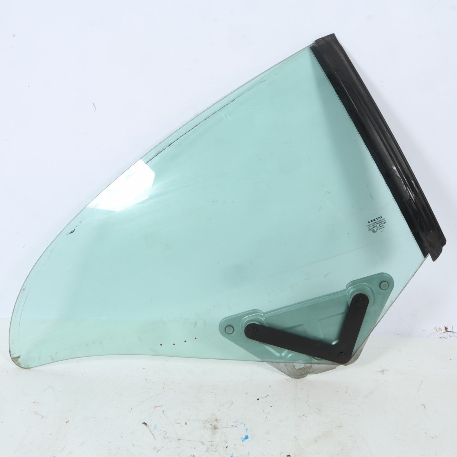 2006-2013 VOLVO C70 REAR RIGHT SIDE QUARTER WINDOW GLASS ASSEMBLY WINDOW OEM