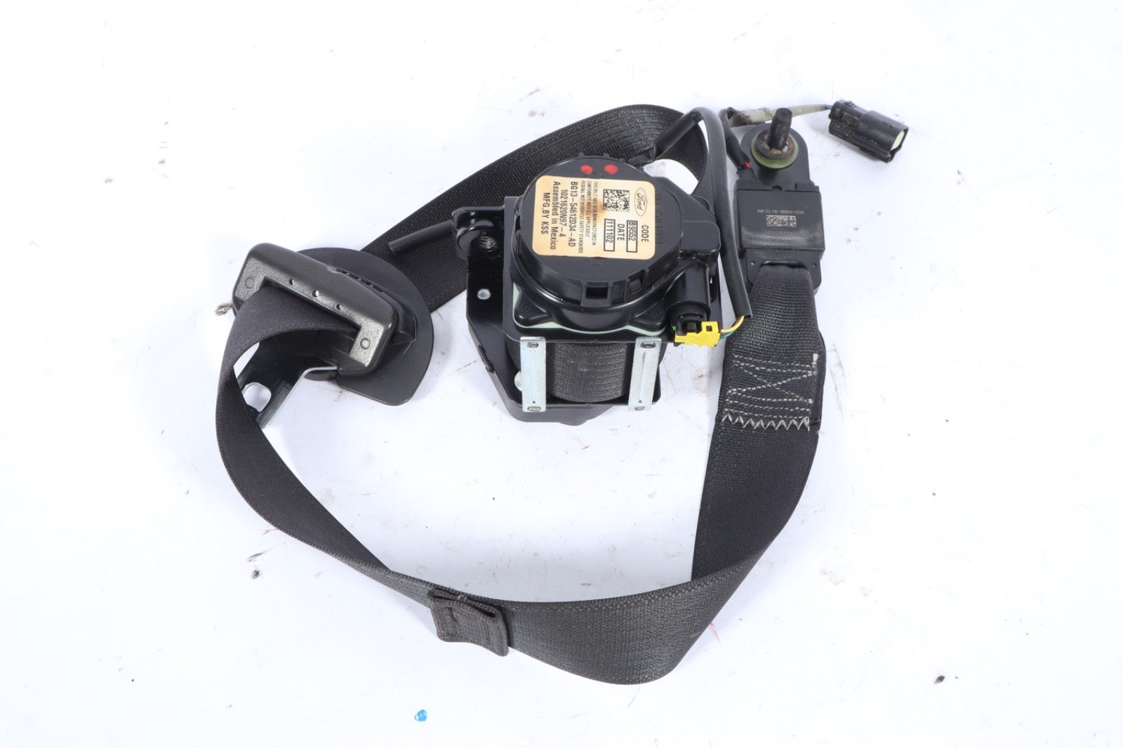 2010-2016 FORD TAURUS PASSENGER FRONT SEAT BELT WITH SHOULDER ADJUSTER RIGHT OEM