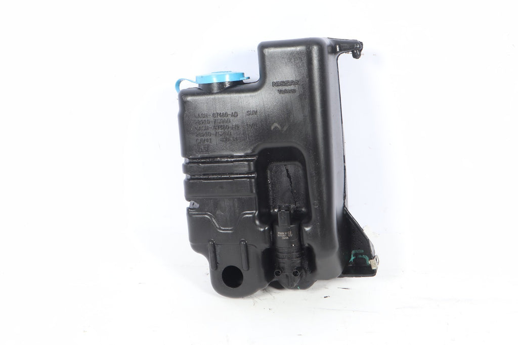 2005-2015 NISSAN ARMADA WINDSHIELD WAASHER RESERVOIR BOTTLE OEM