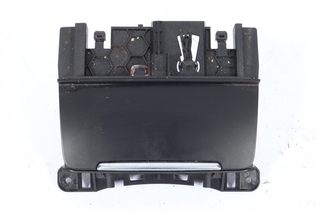 2009‑2016 AUDI Q5 FRONT ASHTRAY ASH TRAY ASSEMBLY 8K0857951 OEM