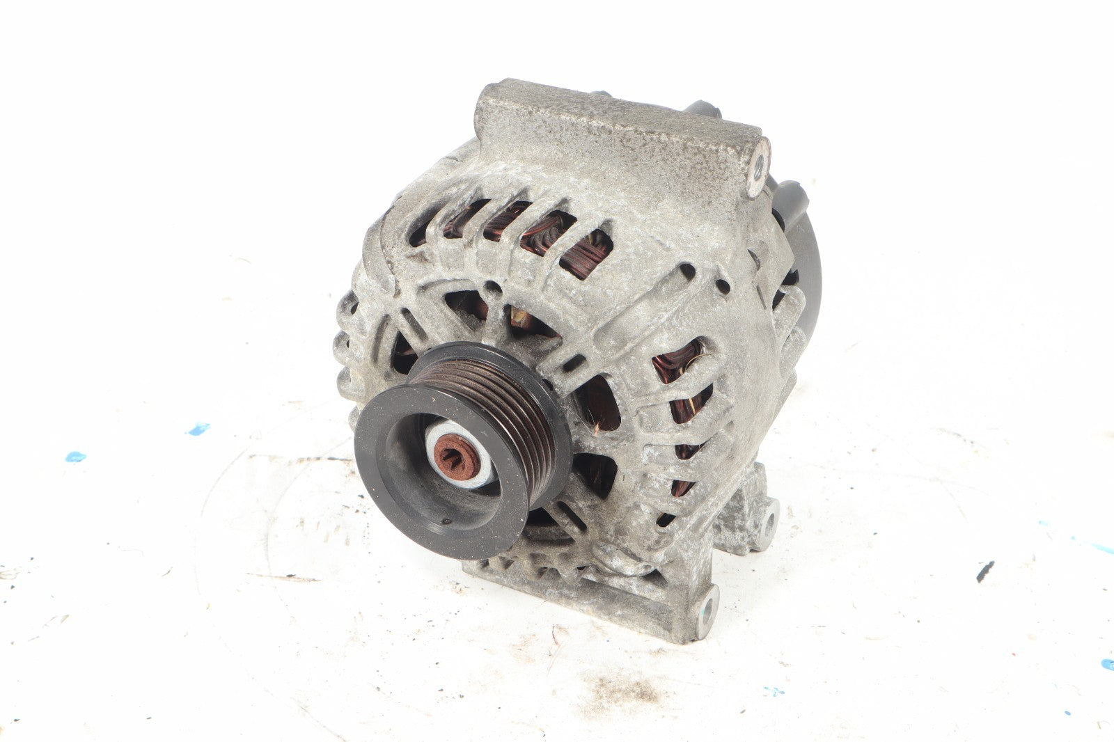 2016-2019 BUICK CASCADA ALTERNATOR ASSEMBLY OEM 13586366