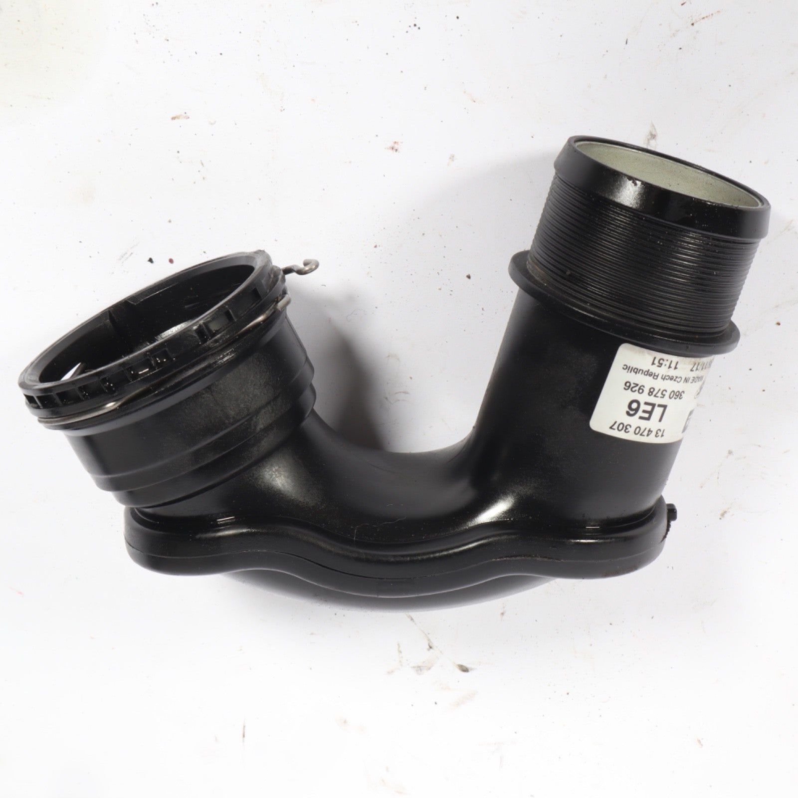 2016-2019 BUICK CASCADA AIR INLET TURBOCHARGER INTERCOOLER HOSE 13470307 OEM