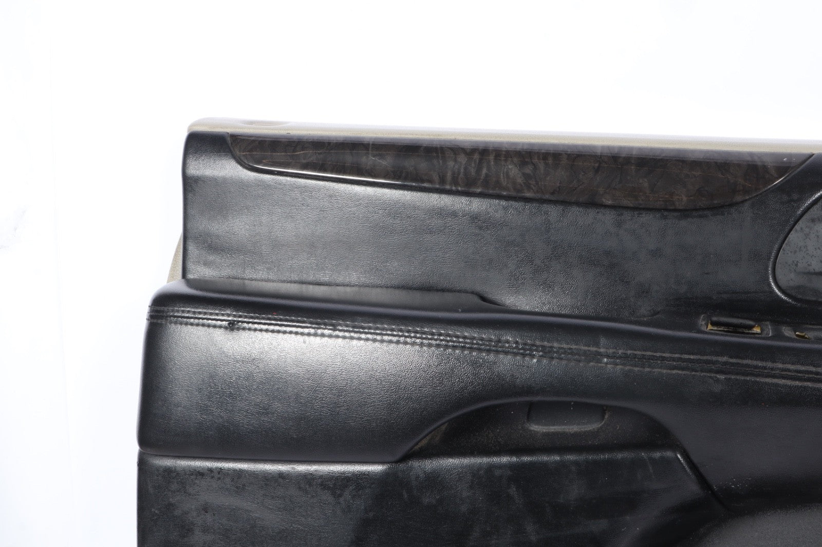 2011-2016 TOWN & COUNTRY / GRAND CARAVAN FRONT RIGHT SIDE DOOR PANEL TRIM OEM