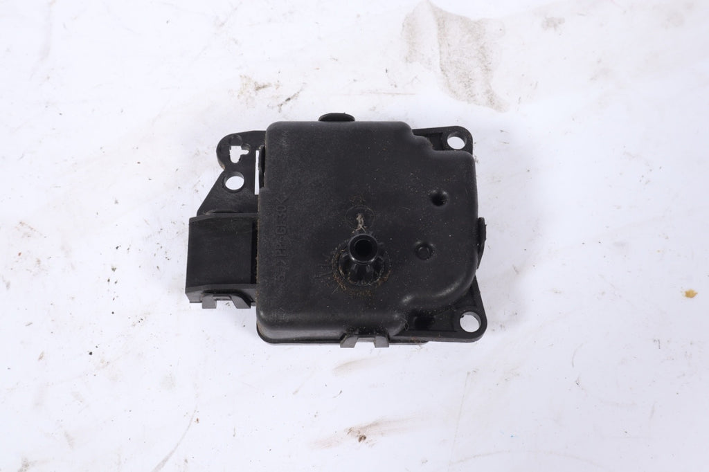 2008 - 2019 DODGE GRAND CARAVAN AIR VENT HVAC HEATER ACTUATOR FITS OEM M8679001