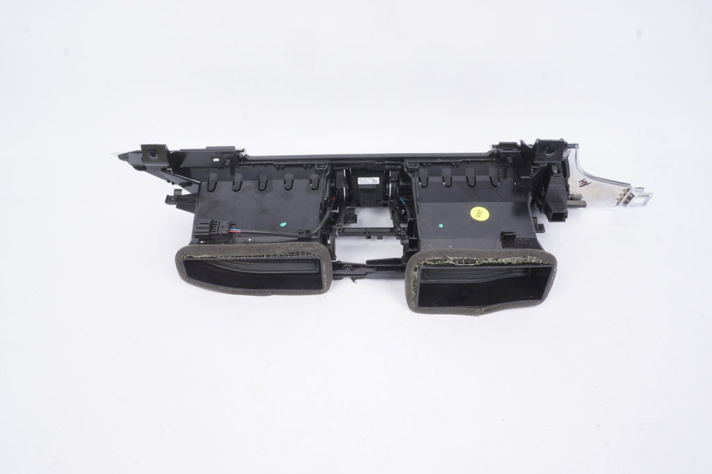 2012-2015 AUDI A6 A7 S6 S7 CENTER DASH AIR VENT  4G1820951 OEM