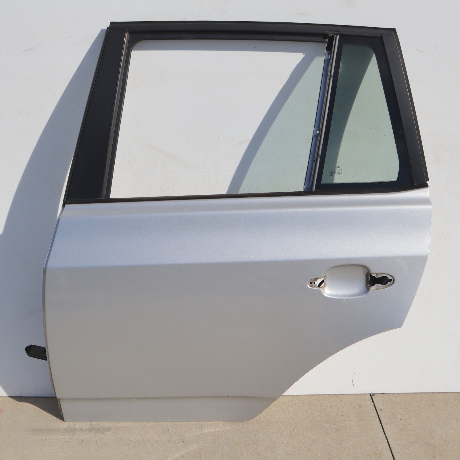 2004-2010 BMW X3 E83 REAR LEFT DRIVER SIDE DOOR SHELL OEM ONLY PICK UP!!!