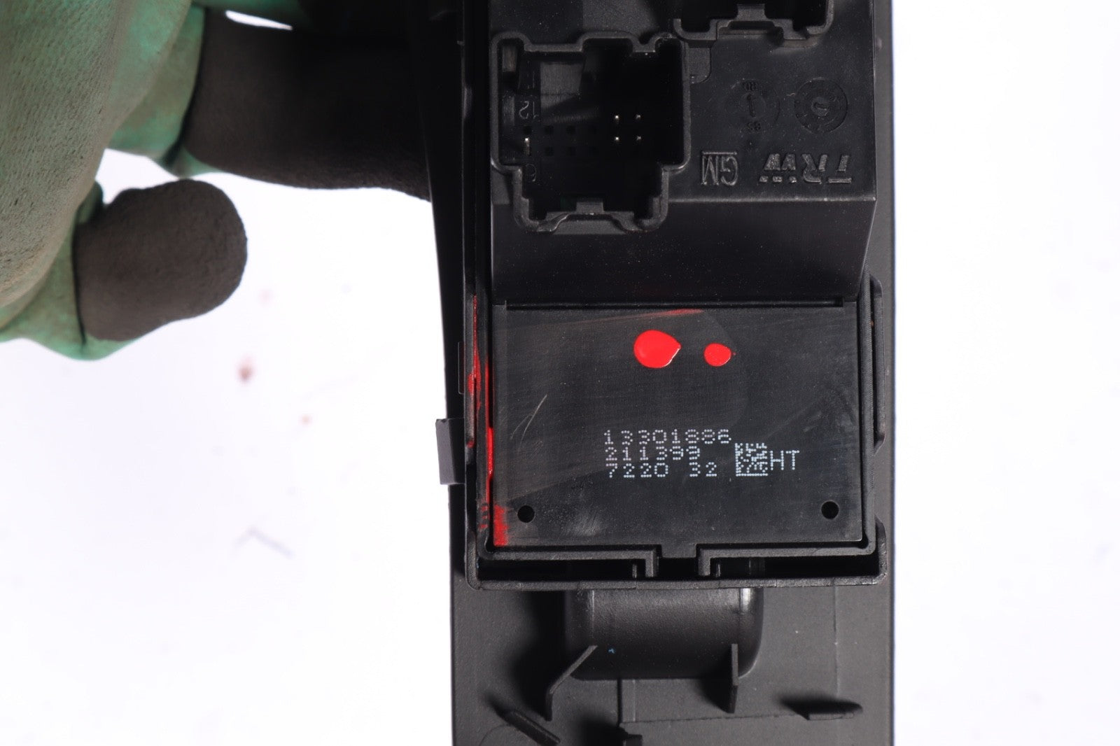 2016-2019 Buick Cascada Right Window Switch OEM