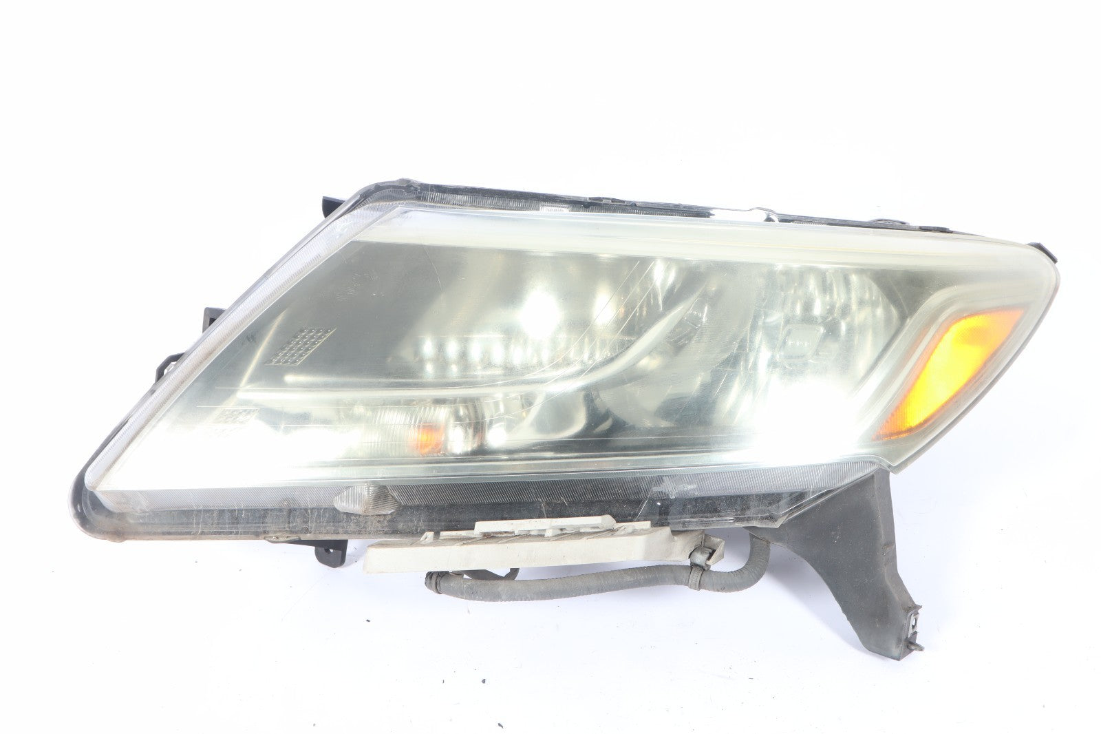 2013–2016 NISSAN PATHFINDER LEFT DRIVER HEADLIGHT OEM