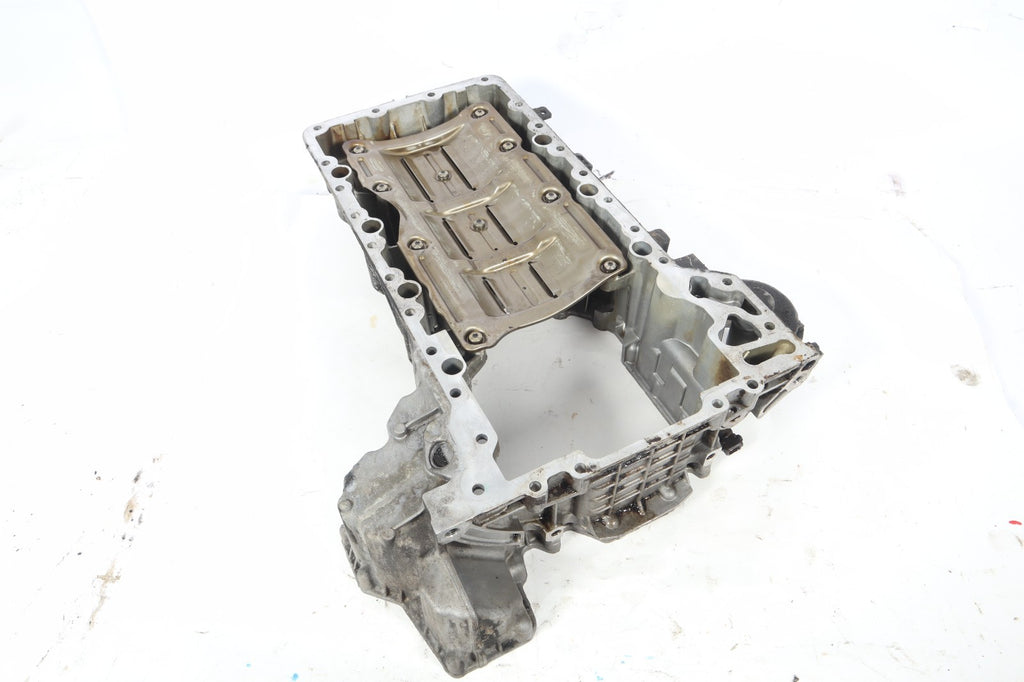 2009-2019 BMW 550i 650i 750i X5 X6 UPPER OIL PAN OEM 51750610