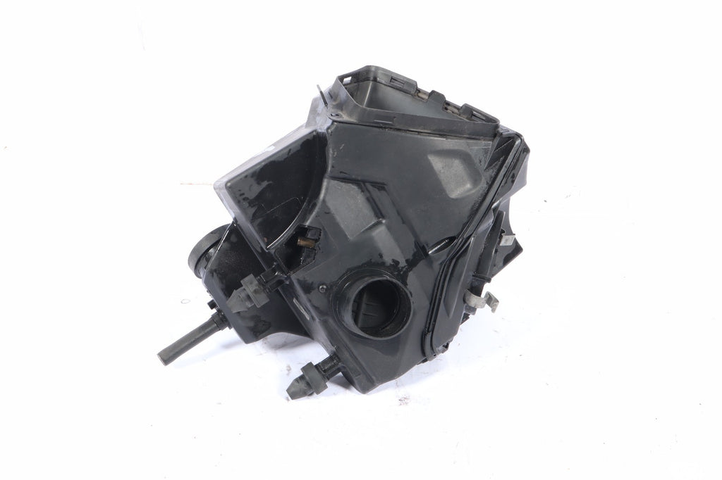 2009-2012 AUDI Q5 AIR CLEANER FILTER BOX ASSEMBLY OEM 8K0133835E