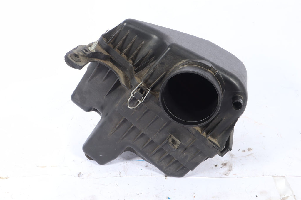 2008-2020 DODGE GRAND CARAVAN AIR CLEANER BOX ASSEMBLY 04861729AB OEM