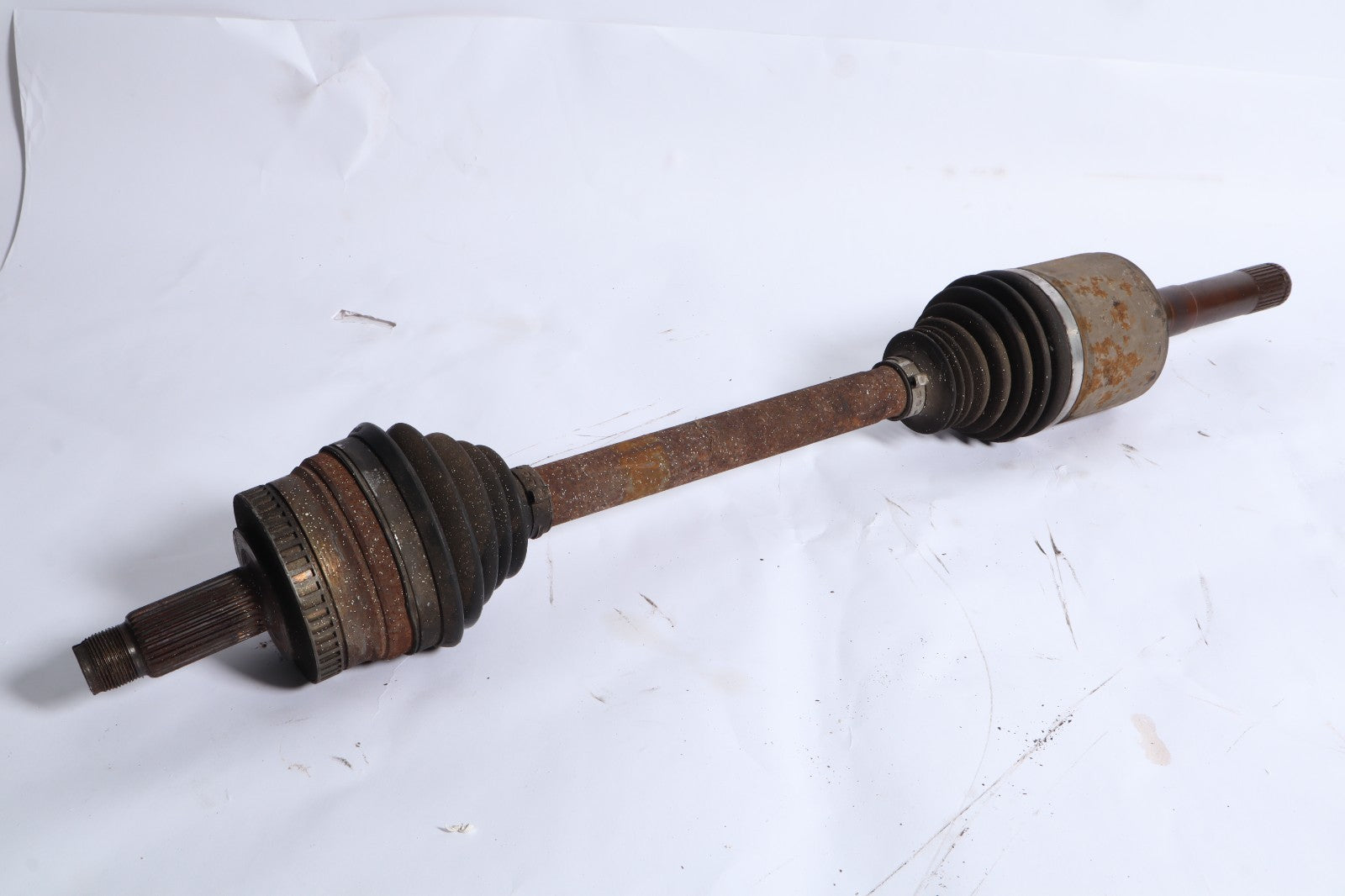2006 - 2012 LAND ROVER RANGE ROVER REAR RIGHT PASSENGER SIDE AXLE SHAFT OEM