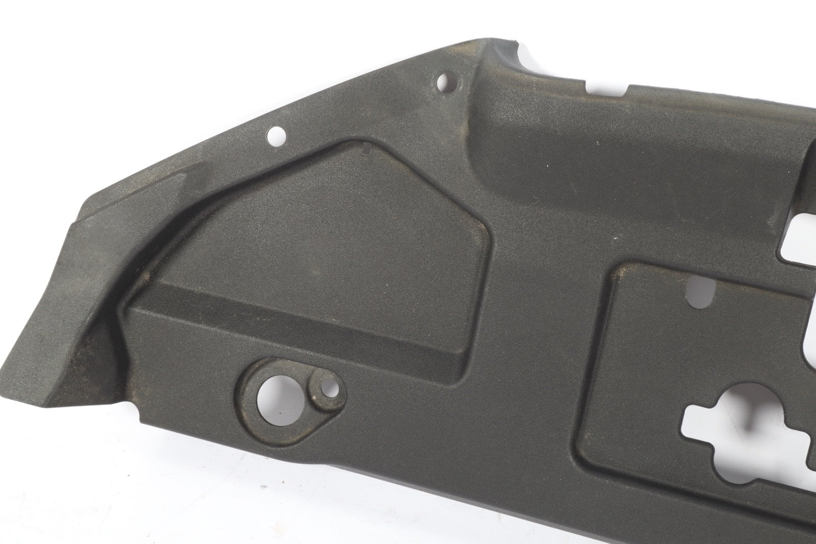 2011 - 2017 Nissan Leaf Front Side Radiator Support Access Upper Cover OEM
