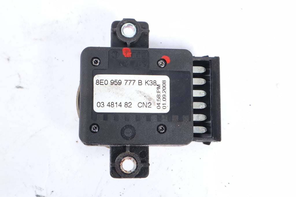 2009-2017 AUDI A4 Q5 LEFT DRIVER POWER LUMBAR SEAT CONTROL SWITCH OEM 8E0959777B