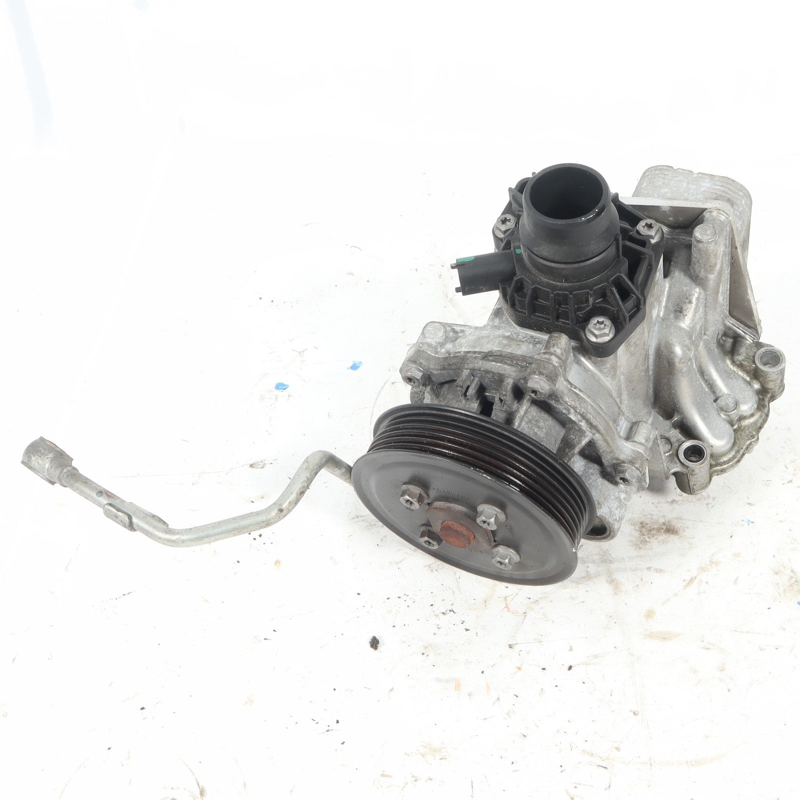 2016-2019 BUICK CASCADA  WATER  PUMP 55492937 OEM