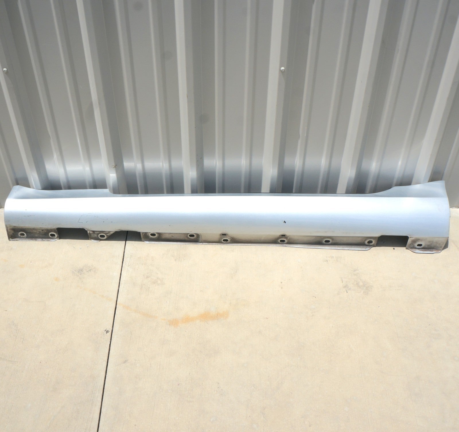 05-11 Mercedes R171 SLK280 SLK300 SLK350 Base Left Side Skirt Rocker Panel OEM
