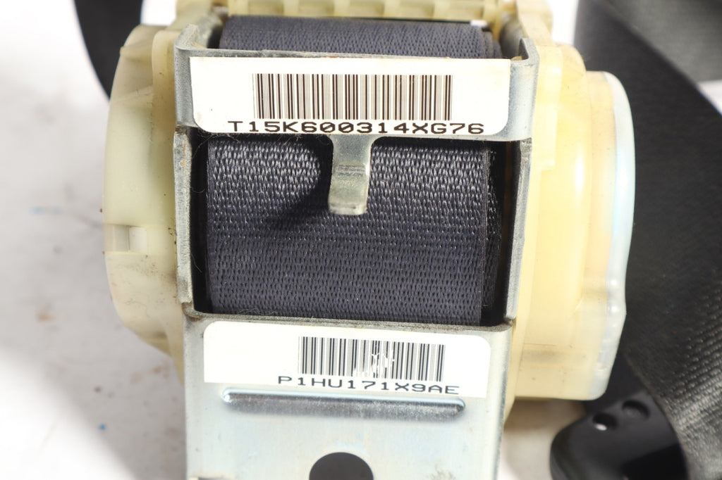 2011 - 2014 Dodge Charger Rear Center Seat Belt Retractor Pursuit OEM