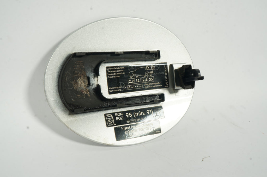 2005-2011 MERCEDES R171 SLK280 SLK350 Gas Fuel Filter Door Lid OEM 1717500106