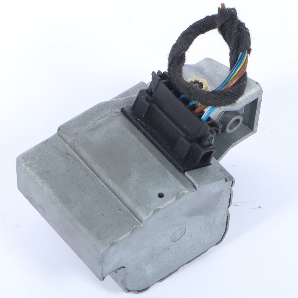 2001-2002 MERCEDES BENZ CLK230 IGNITION STEERING LOCK A2084620330 OEM