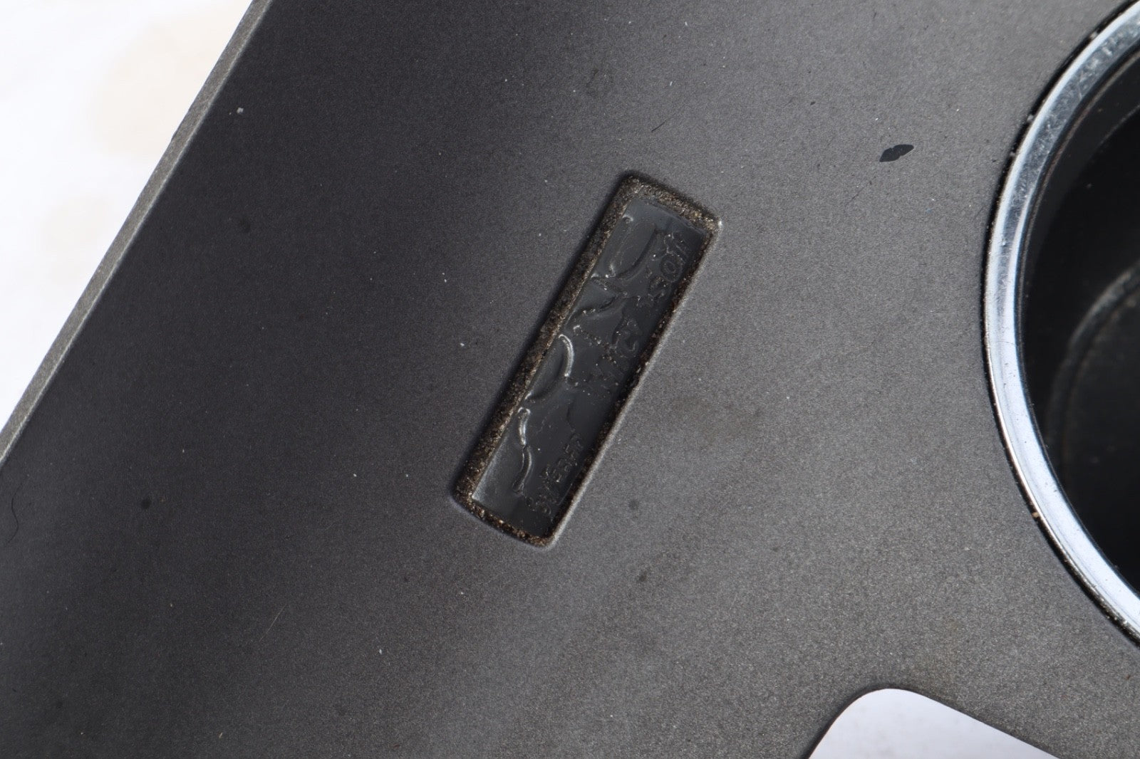2011-2014 FORD EDGE CENTER CONSOLE CUP SHIFTER TRIM COVER PANEL OEM