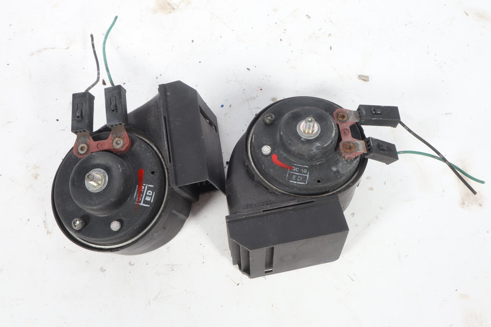 2013-2020 NISSAN PATHFINDER HIGH & LOW TONE HORNS  OEM