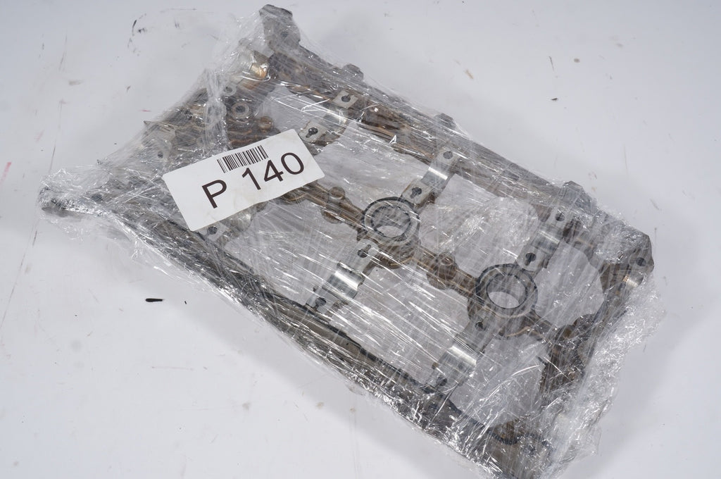 2009-2017 AUDI A7 RIGHT ENGINE CYLINDER HEAD CAMSHAFT COVER 06E103286 OEM