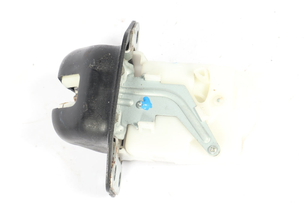 2014 - 2020 Nissan Leaf Rogue Murano Juke Trunk Liftgate Tailgate Lock Latch OEM