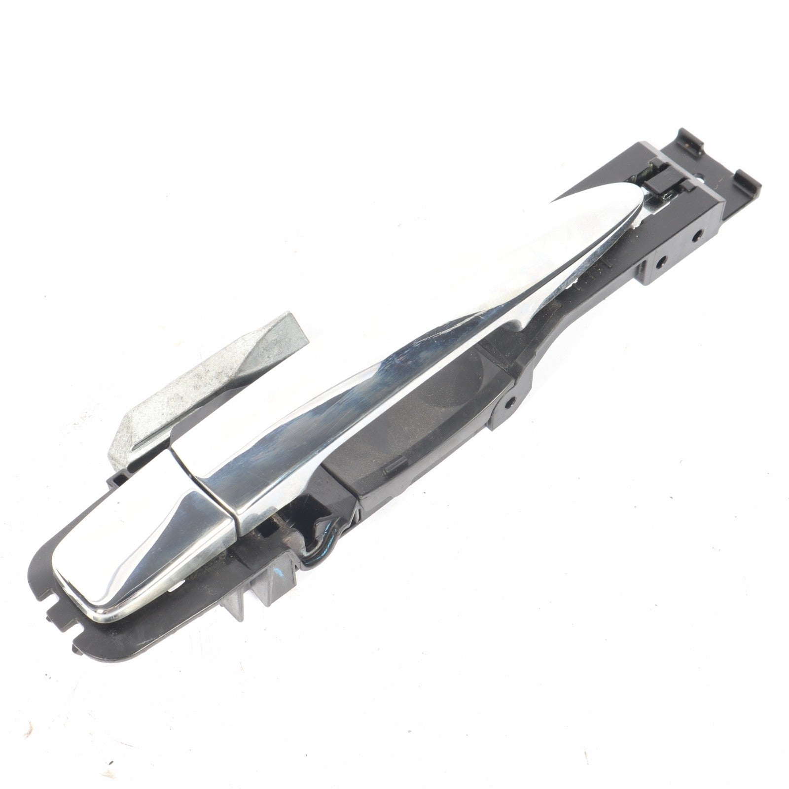 2014 - 2025 Nissan Leaf Rear Right Door Handle Chrome OEM