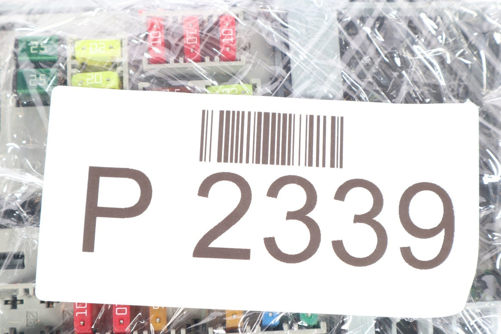 2016 - 2019 BUICK cascada CABIN FUSE BOX 13222786